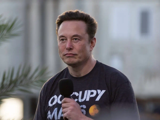 Elon Musk Grilled by Senator Warren on X Money Risks